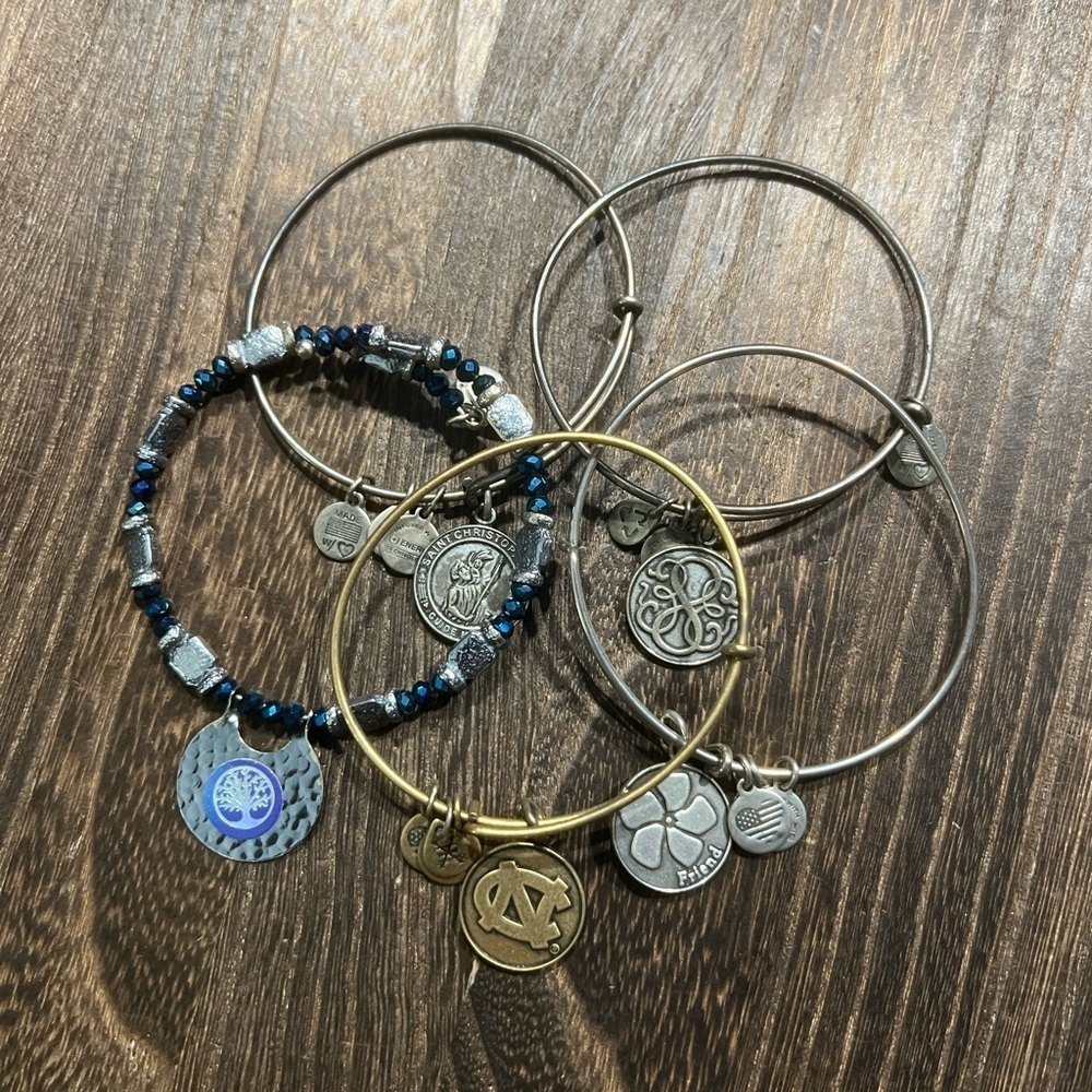 Alex & Ani Bracelets Set Of 5 B43